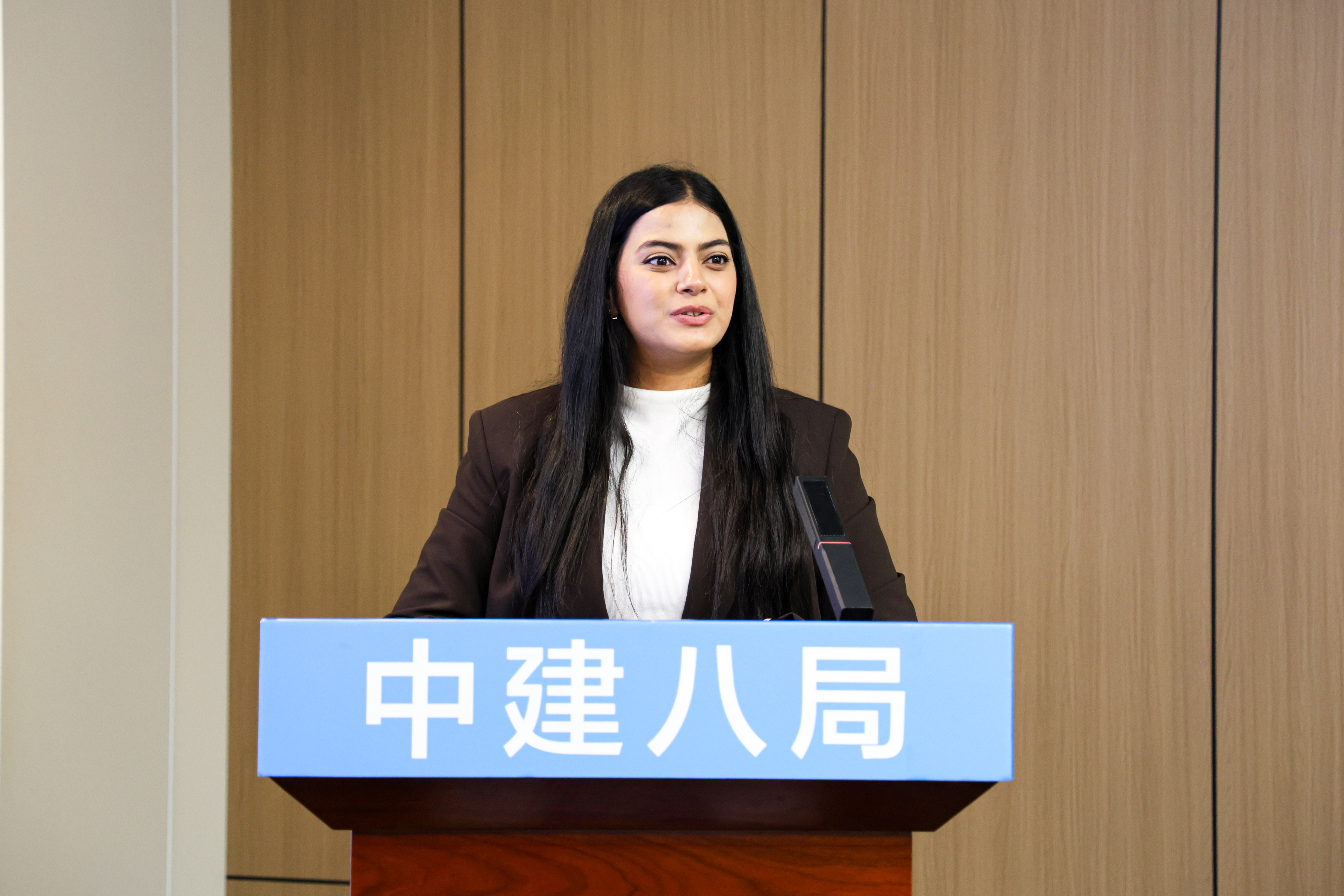 依林.jpg